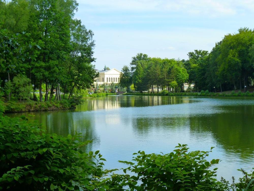 La Suite Bresilienne Forges-les-Eaux Bagian luar foto