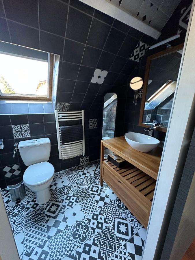 La Suite Bresilienne Forges-les-Eaux Bagian luar foto